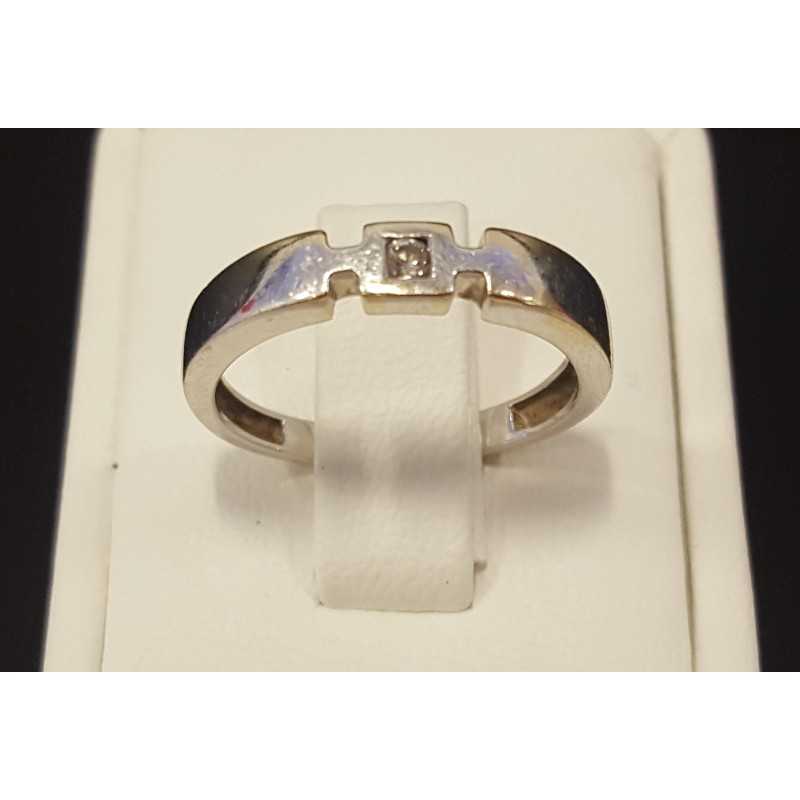 Anillo en oro blanco 18k diamante