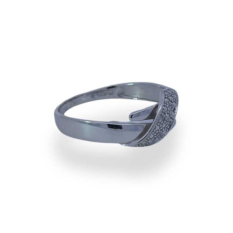 Anillo clásico en oro blanco 18k con diamantes 