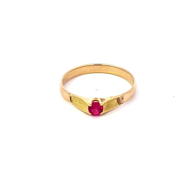 Anillo piedra en oro de 18k